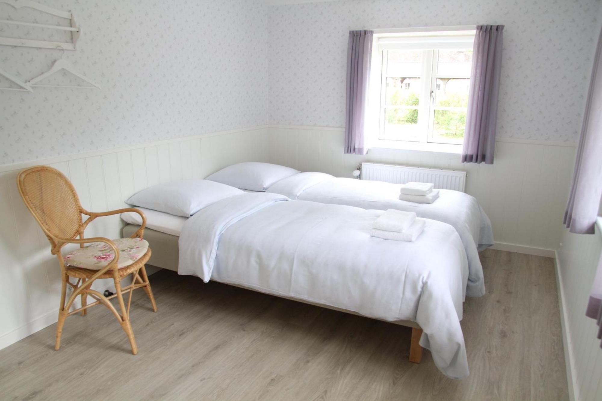 Blabjerggaard - Hennebysvej 60 Aparthotel Хене Странд Екстериор снимка